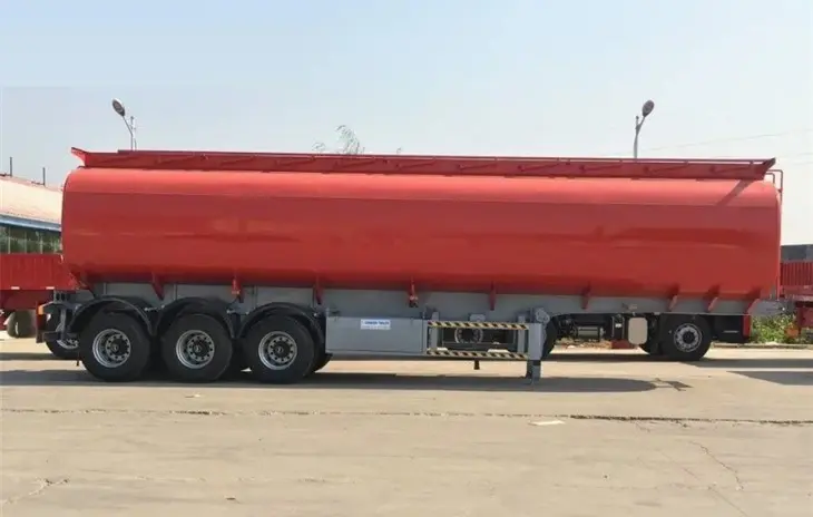 3 axle crude oil tank trailer ready for bulk petroleum transport