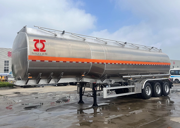 Tanzanian Customer Purchases 2 Units Tongya Aluminum Fuel Tanker Trailer 4 Tongya Aluminum Fuel Tanker Trailer